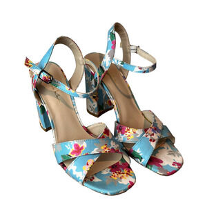 n By Nicole Miller Barbara Floral Block Heels